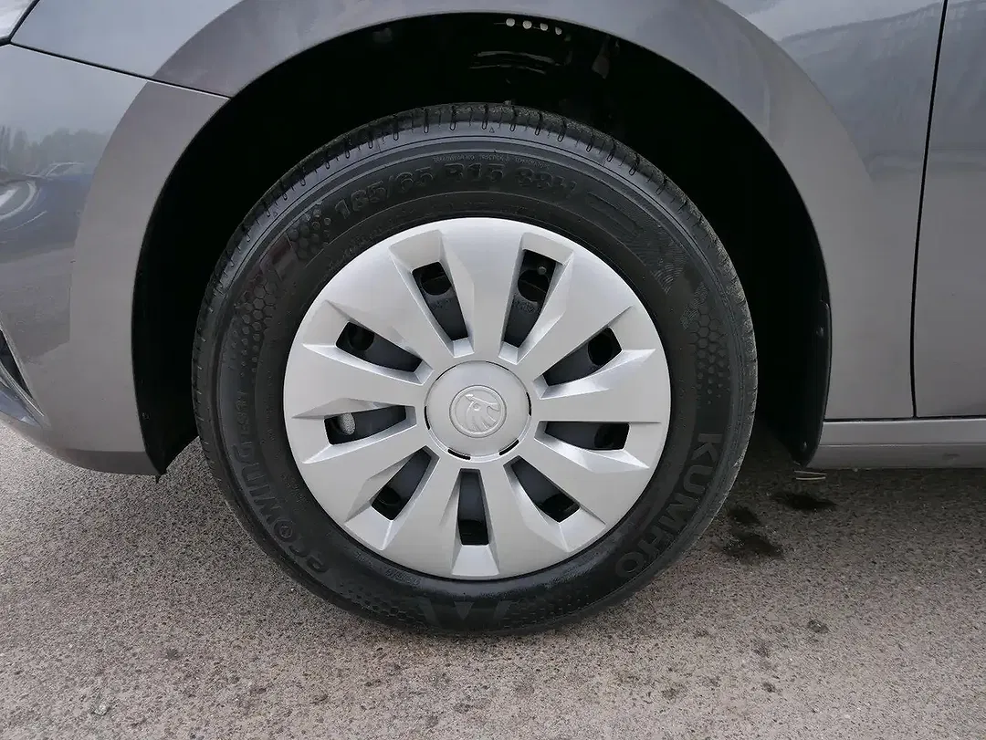 Skoda Fabia - Thumbnail 4
