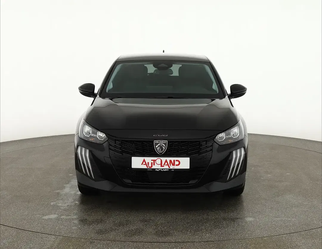 Peugeot 208 - Thumbnail 7