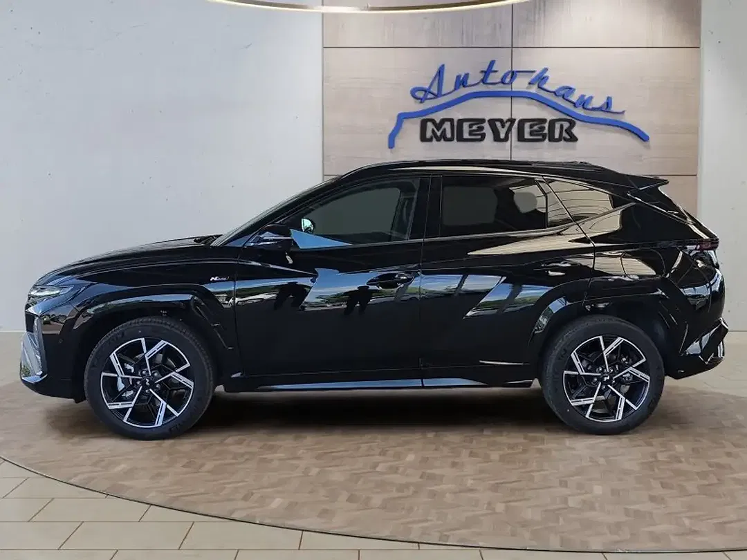Hyundai TUCSON - Thumbnail 2