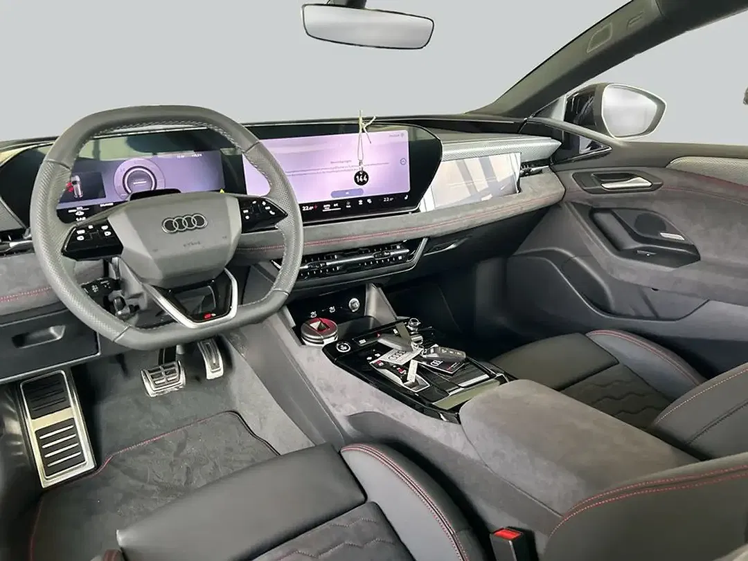 Audi A6 - Thumbnail 12