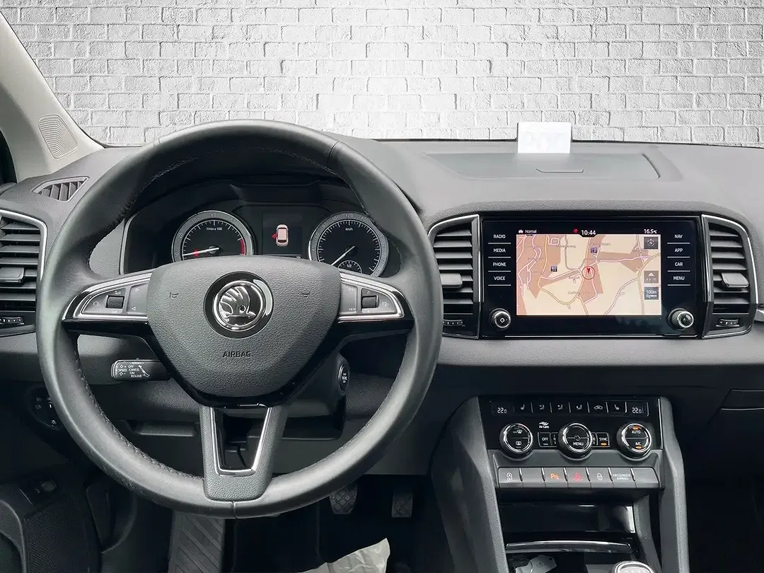 Skoda Karoq - Thumbnail 14