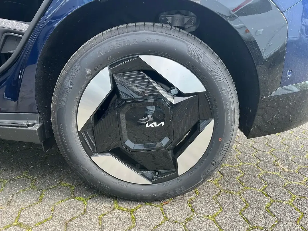 Kia EV5 - Thumbnail 6