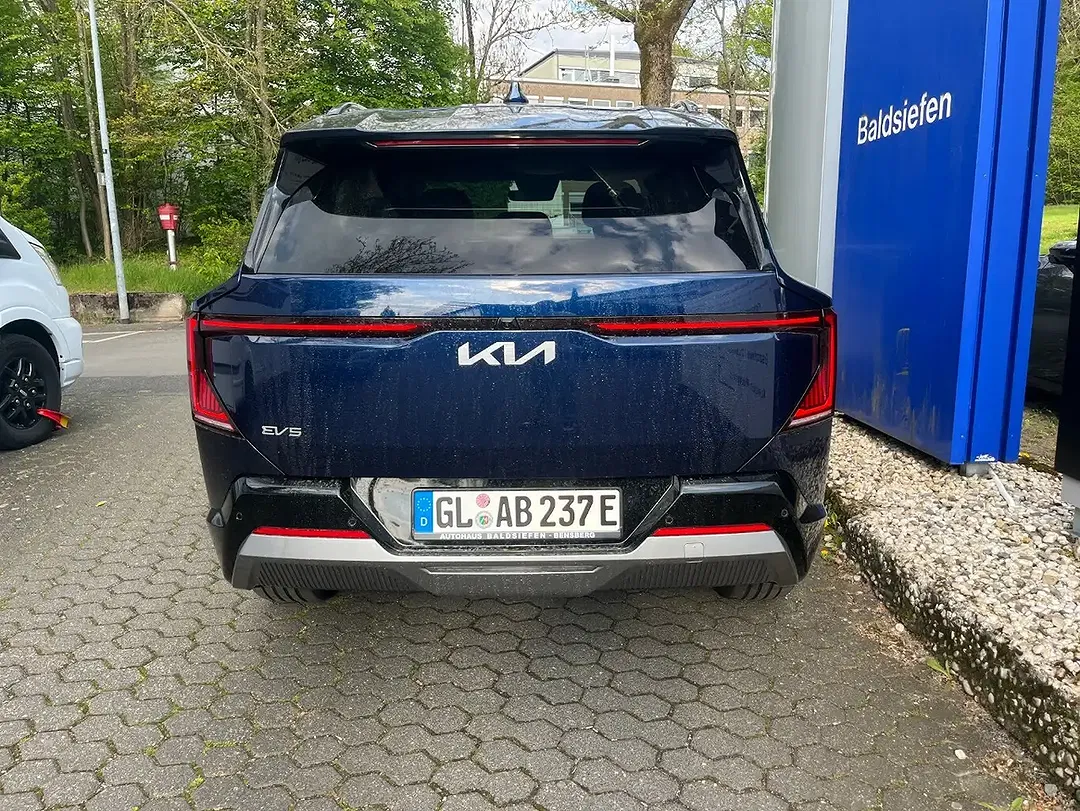 Kia EV5 - Thumbnail 3