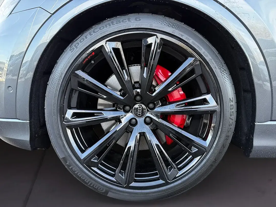 Audi Q8 - Thumbnail 6