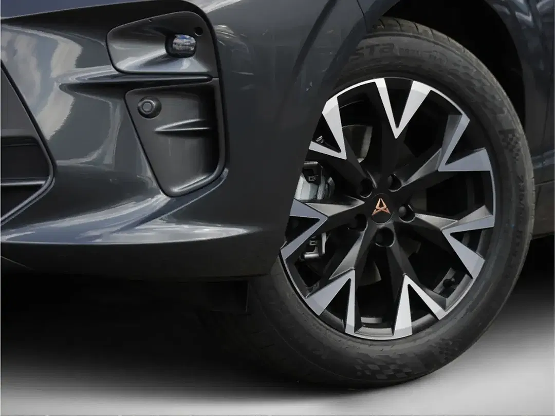 CUPRA Terramar - Thumbnail 4