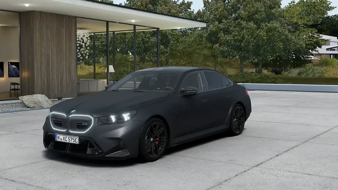 BMW M5 - Thumbnail 1