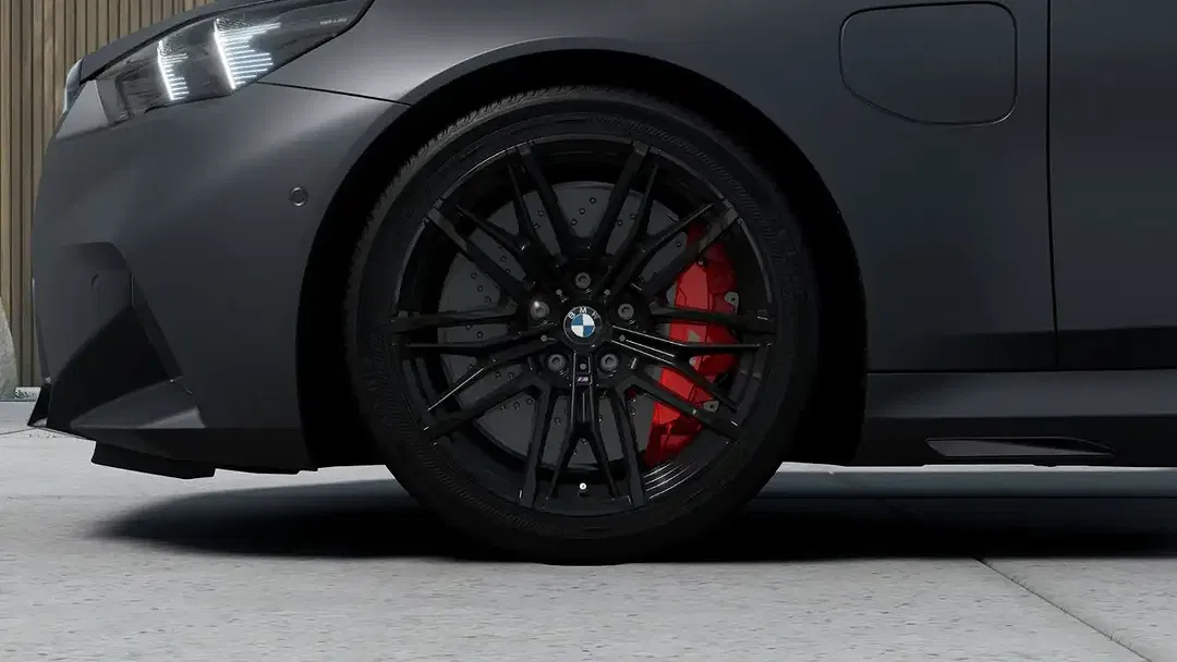BMW M5 - Thumbnail 7
