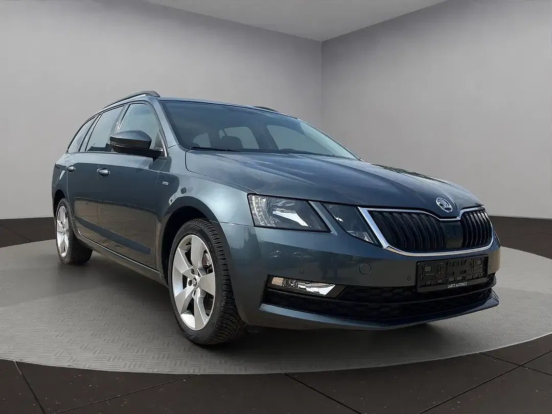 Skoda Octavia - Thumbnail 7