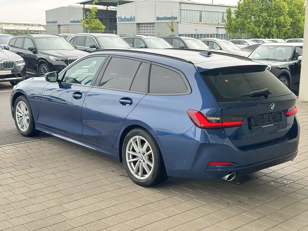 BMW 318 - Thumbnail 4