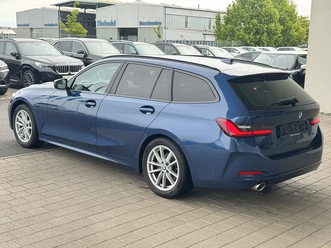 BMW 318 - Thumbnail 9