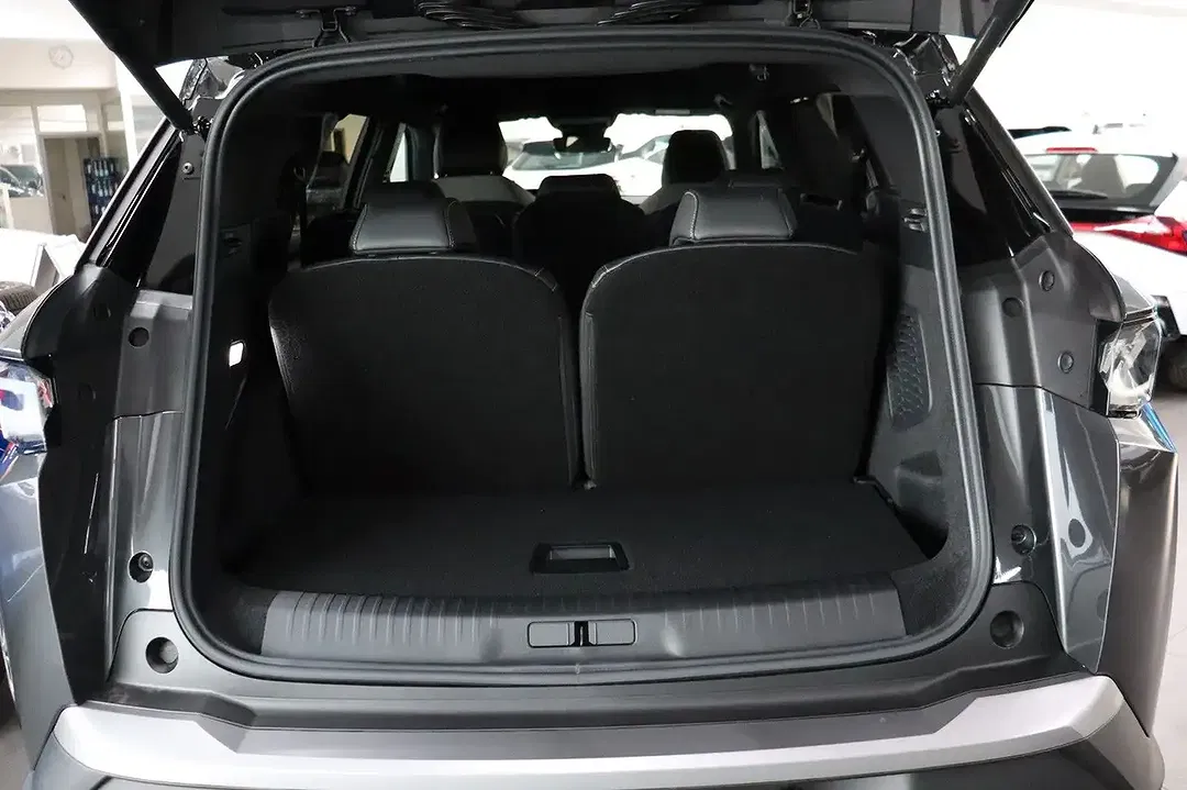 Peugeot 5008 - Thumbnail 19