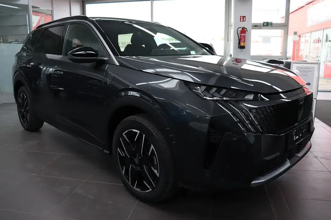 Peugeot 5008 - Thumbnail 3