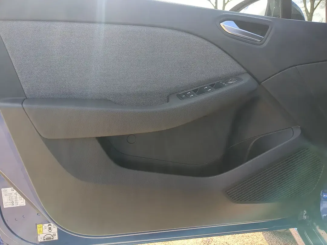 Renault Clio - Thumbnail 13