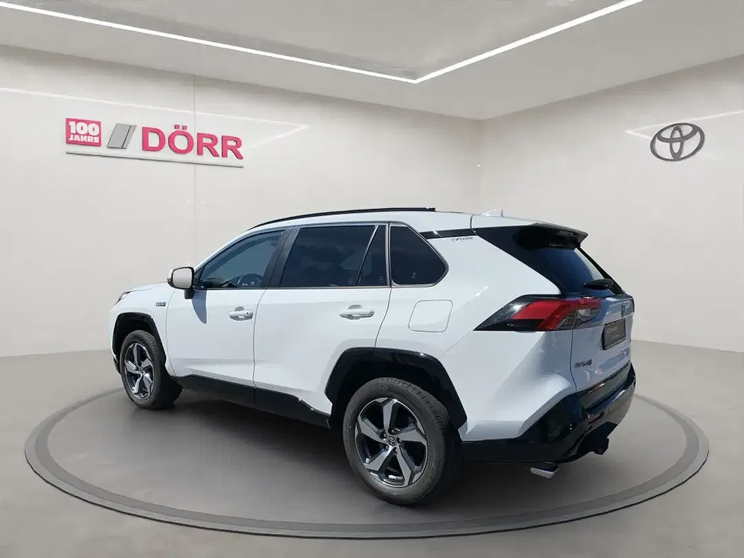 Toyota RAV 4 - Thumbnail 3