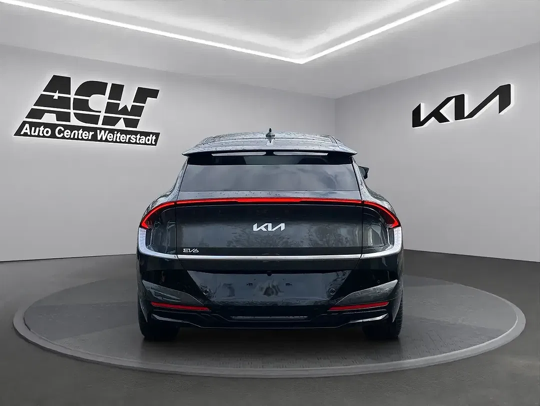 Kia EV6 - Thumbnail 5