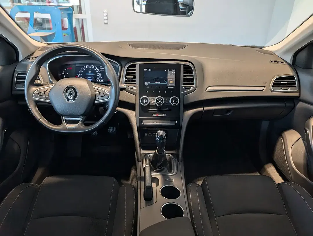 Renault Megane - Thumbnail 11