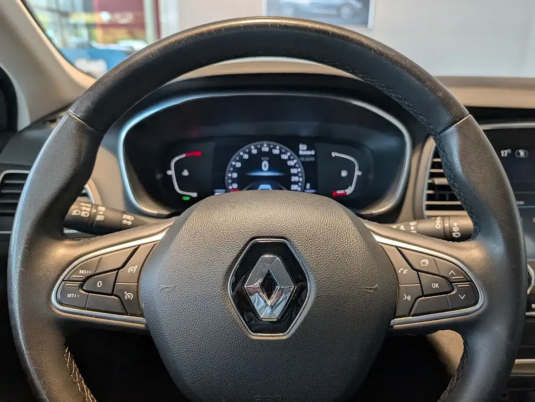 Renault Megane - Thumbnail 15
