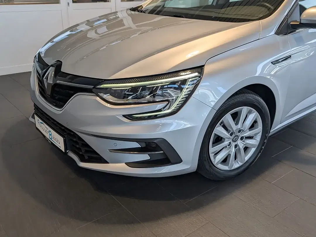 Renault Megane - Thumbnail 5