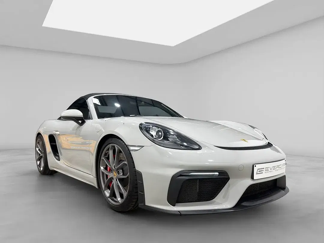Porsche 718 Spyder - Thumbnail 3