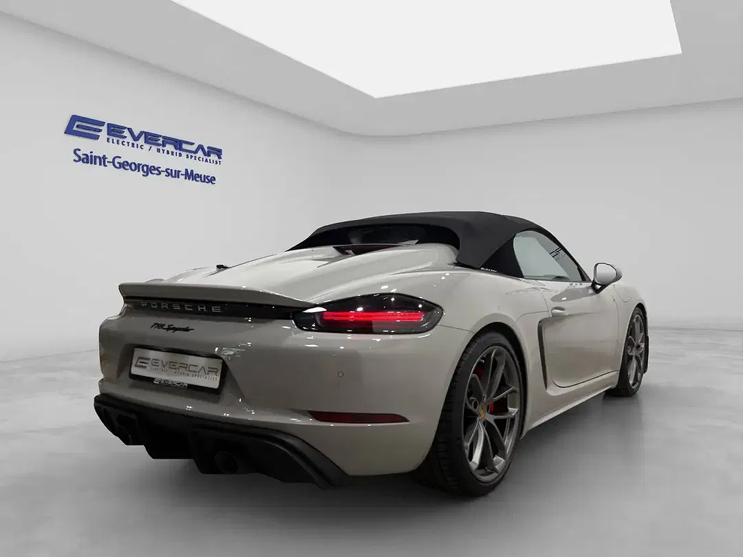 Porsche 718 Spyder - Thumbnail 4