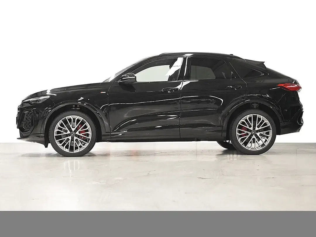 Audi Q5 - Thumbnail 3