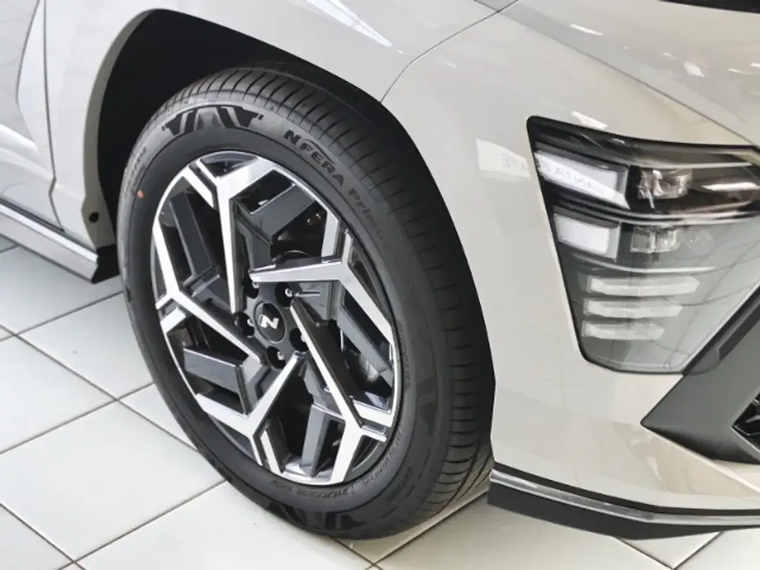 Hyundai KONA - Thumbnail 4