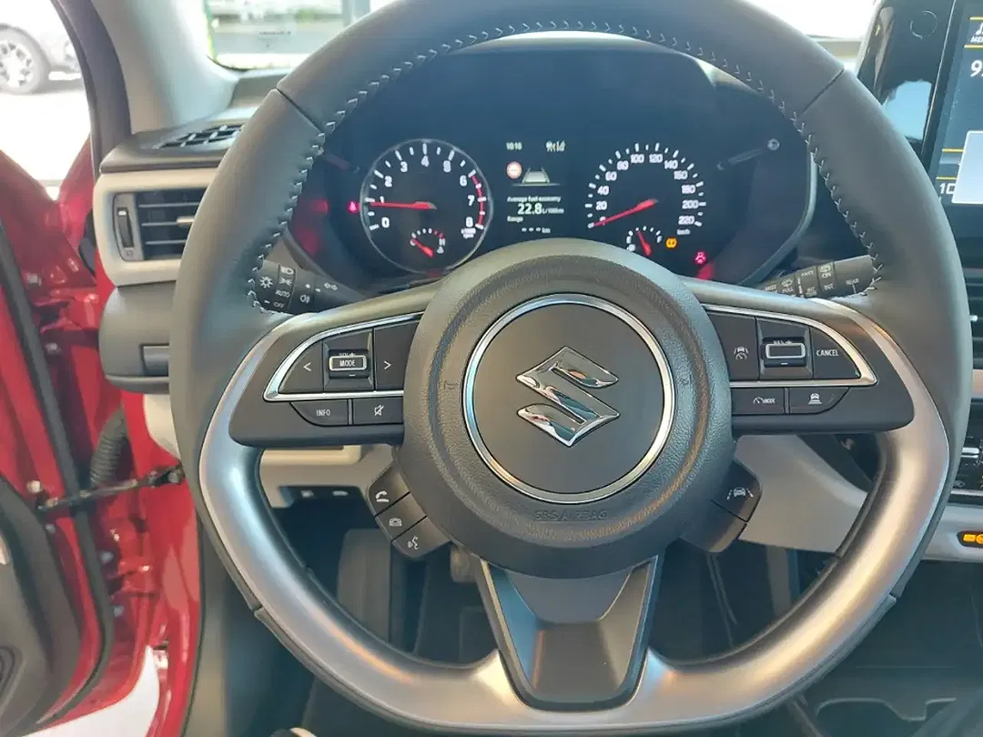 Suzuki Swift - Thumbnail 15