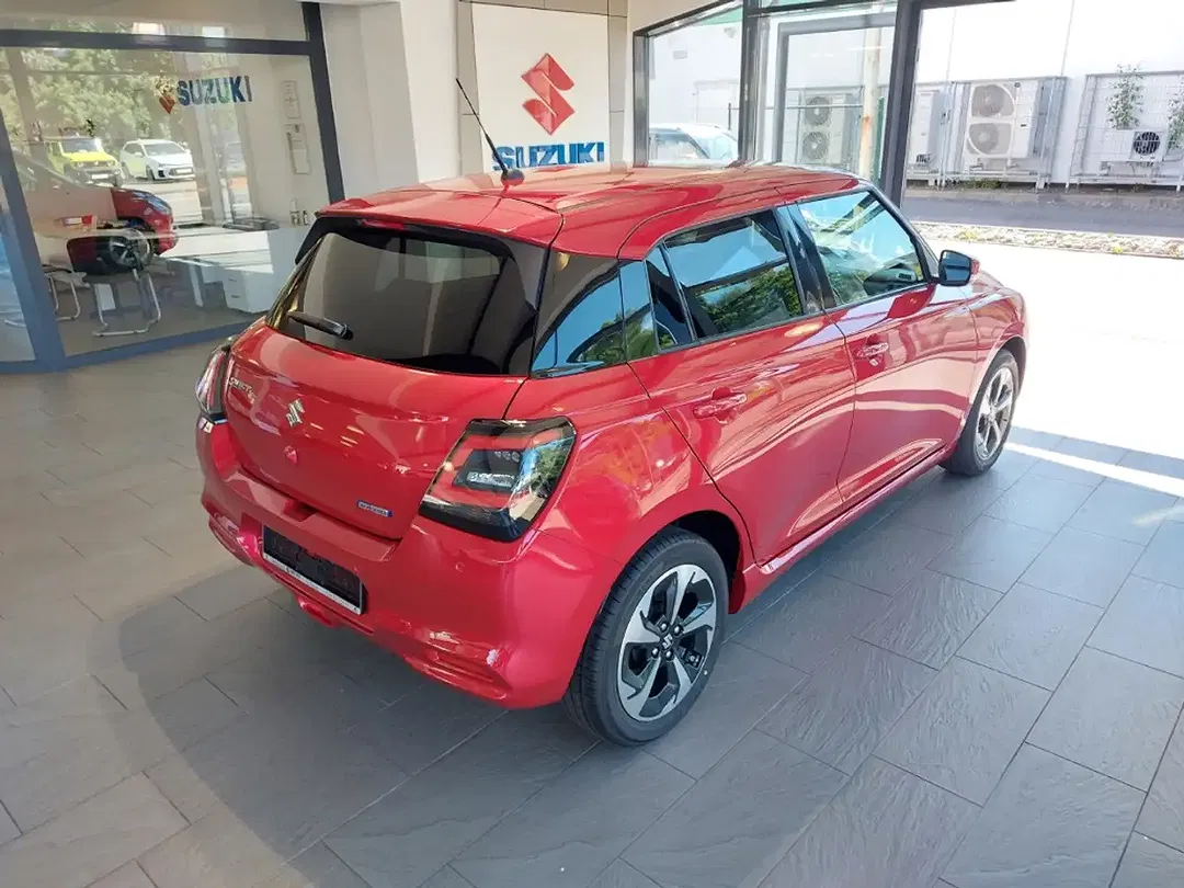 Suzuki Swift - Thumbnail 7