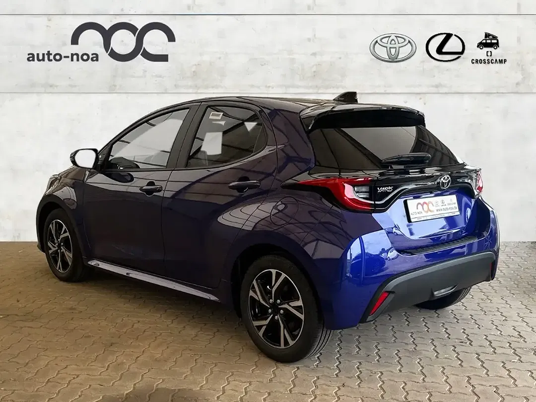 Toyota Yaris - Thumbnail 2