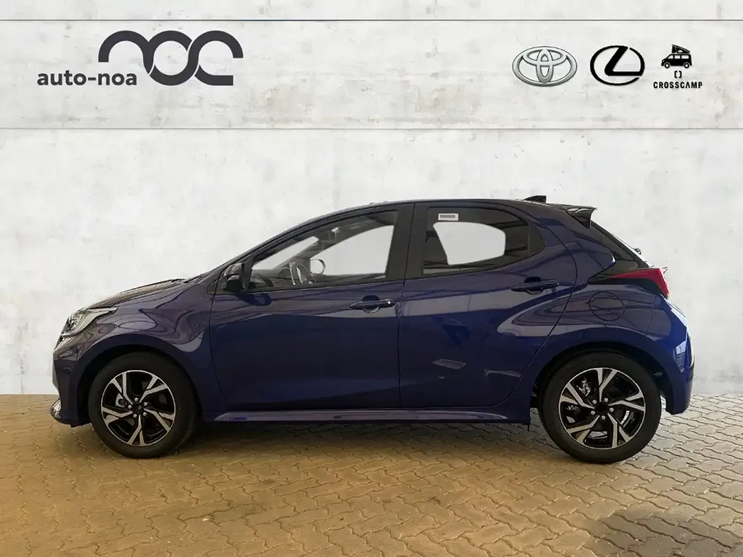 Toyota Yaris - Thumbnail 3