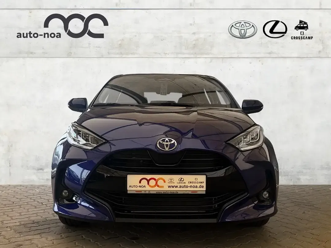 Toyota Yaris - Thumbnail 4