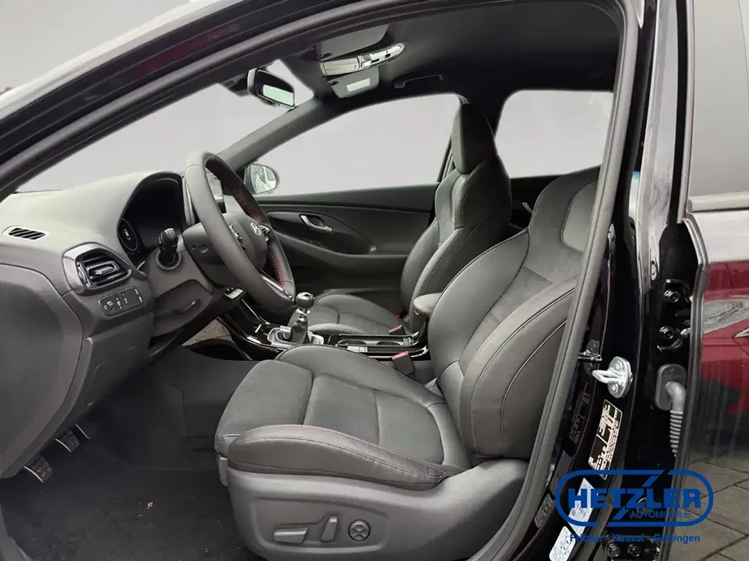 Hyundai i30 - Thumbnail 6