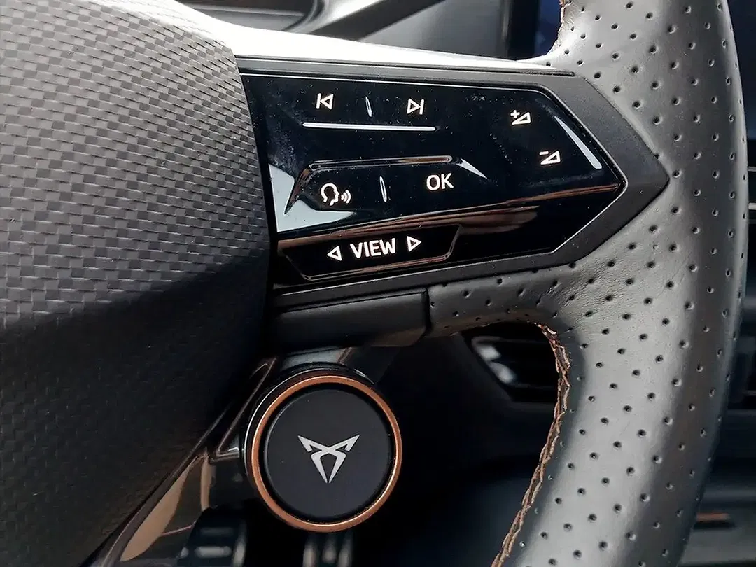 CUPRA Born - Thumbnail 13