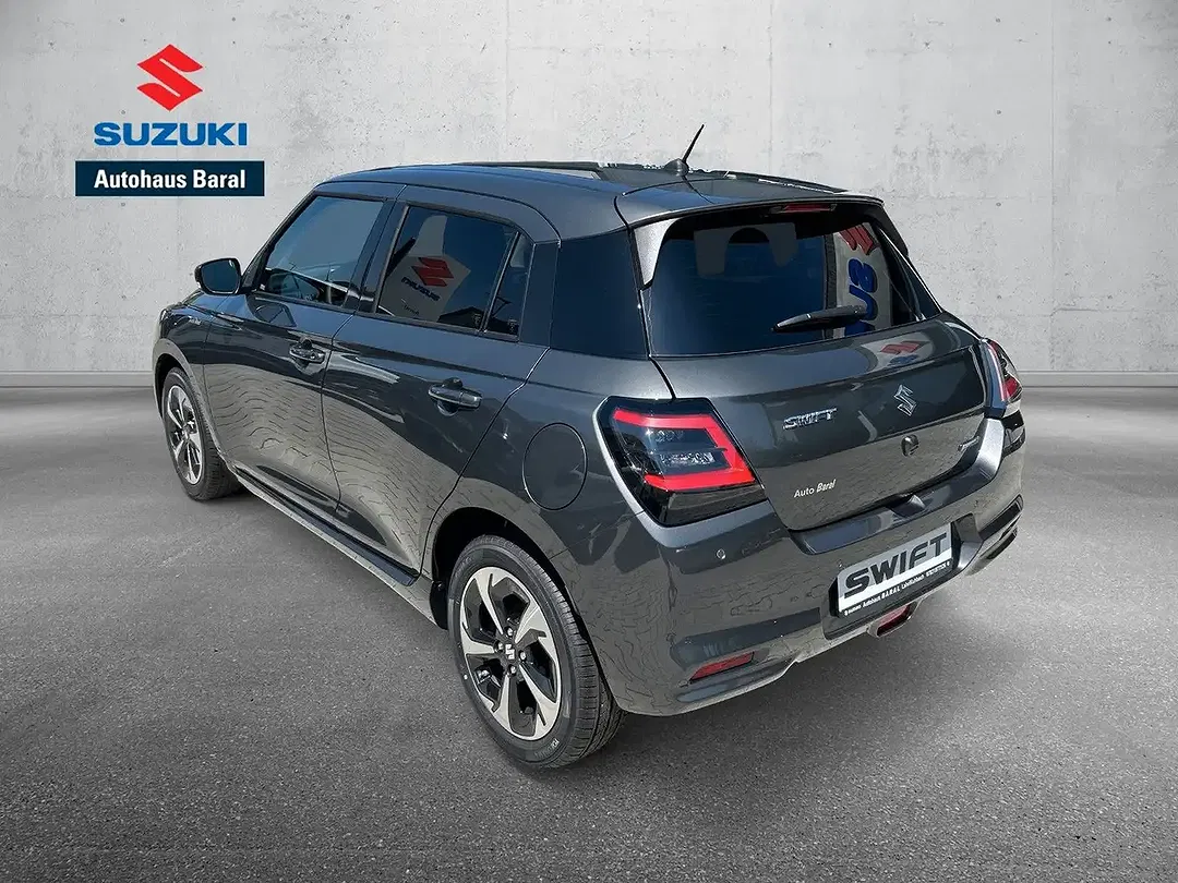 Suzuki Swift - Thumbnail 4