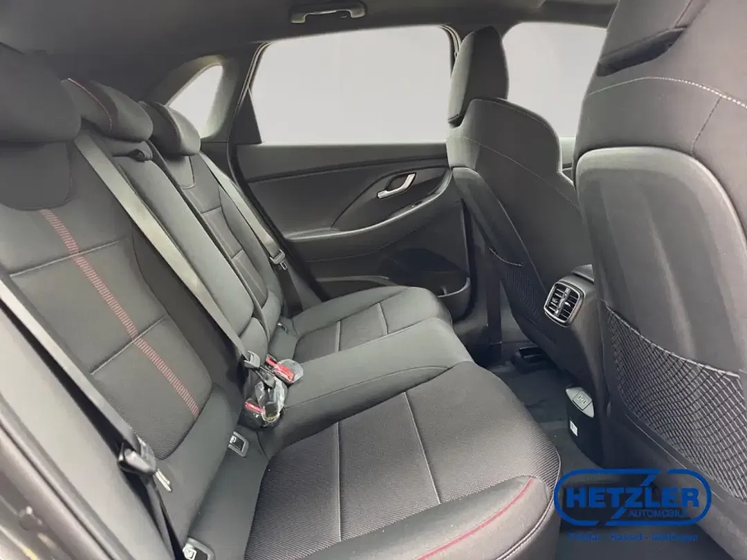 Hyundai i30 - Thumbnail 13