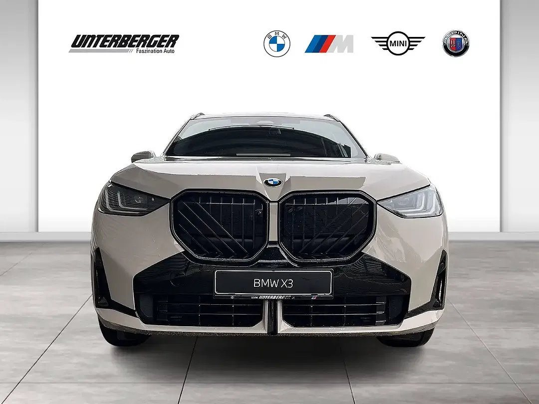 BMW X3 - Thumbnail 2