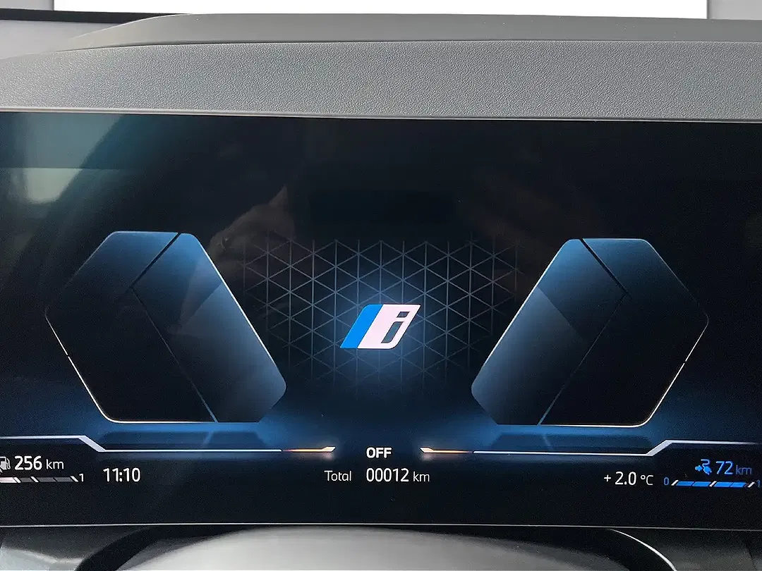 BMW X3 - Thumbnail 9