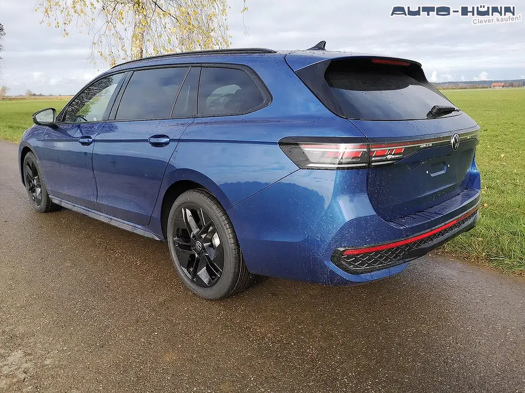 Volkswagen Passat Variant - Thumbnail 2