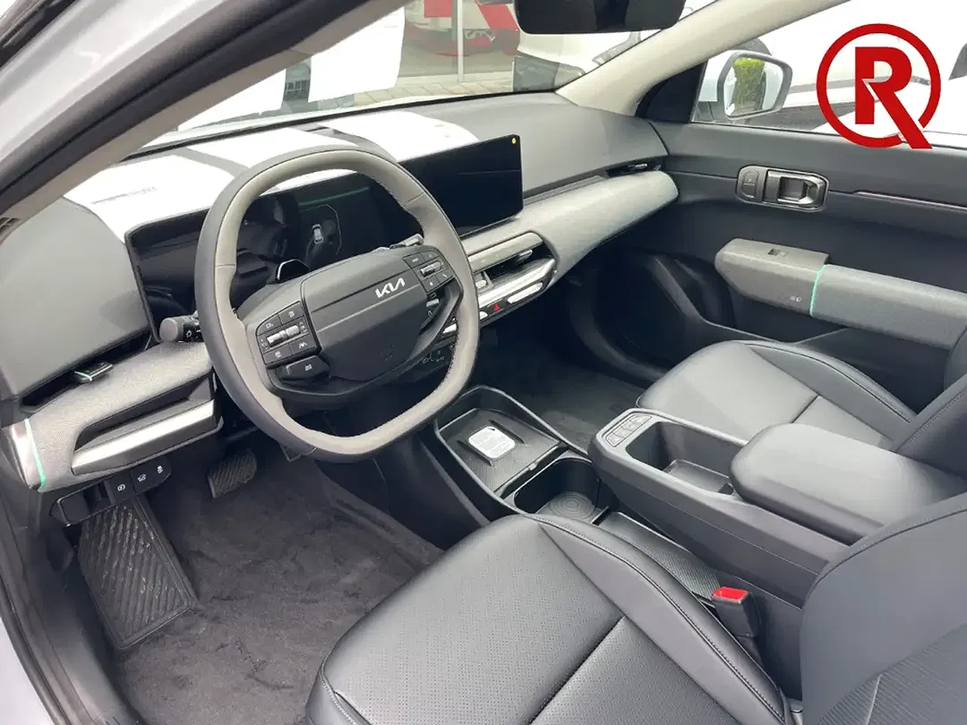 Kia EV4 - Thumbnail 15