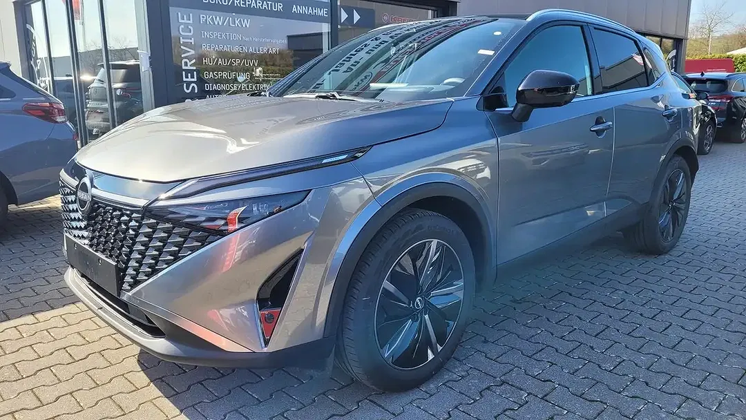Nissan Qashqai - Thumbnail 1