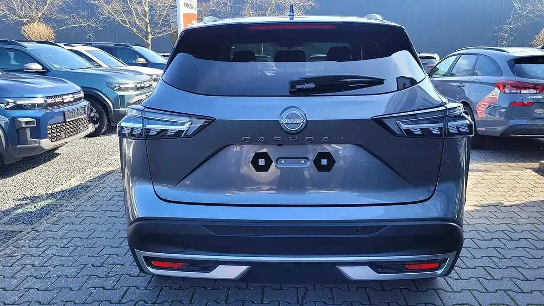 Nissan Qashqai - Thumbnail 5