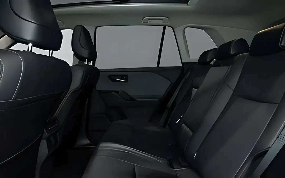 Toyota RAV 4 - Thumbnail 9