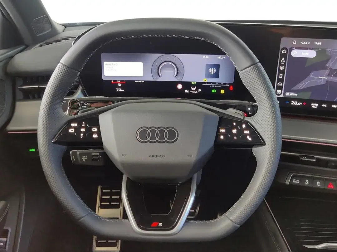 Audi Q3 - Thumbnail 11