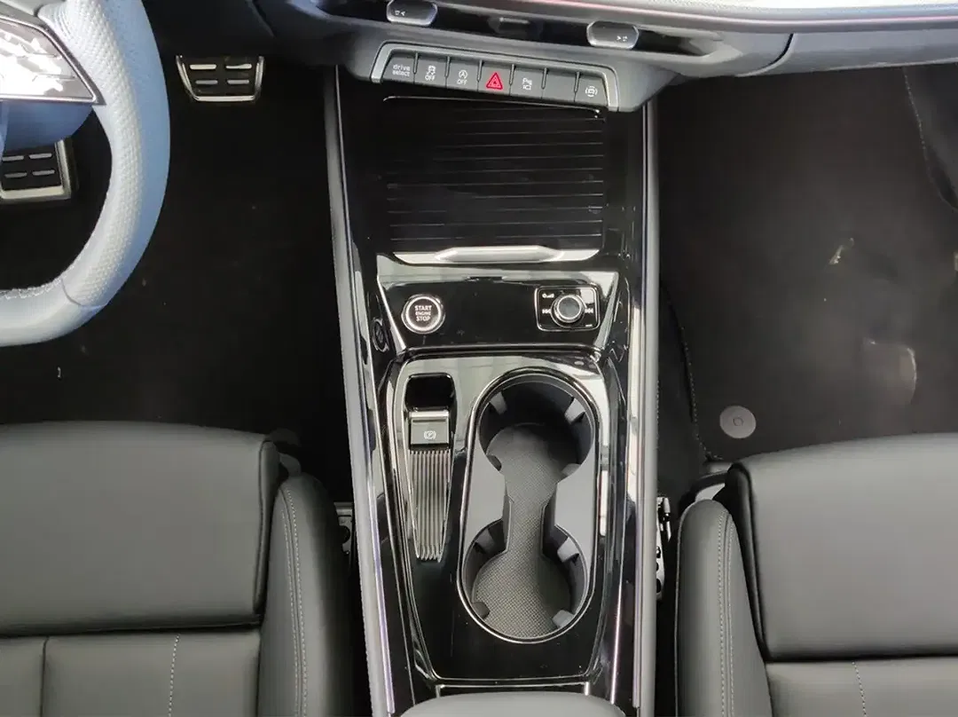 Audi Q3 - Thumbnail 13