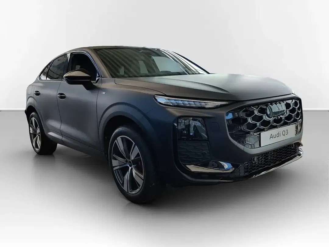 Audi Q3 - Thumbnail 3
