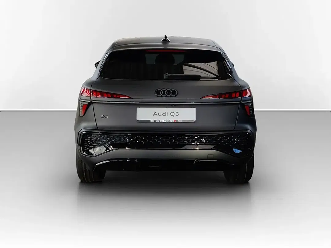 Audi Q3 - Thumbnail 5