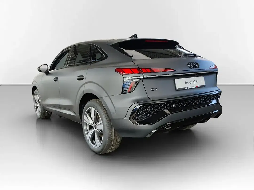 Audi Q3 - Thumbnail 6