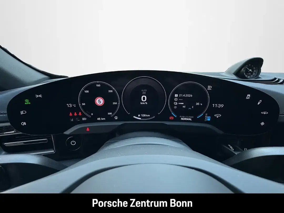 Porsche Taycan - Thumbnail 11