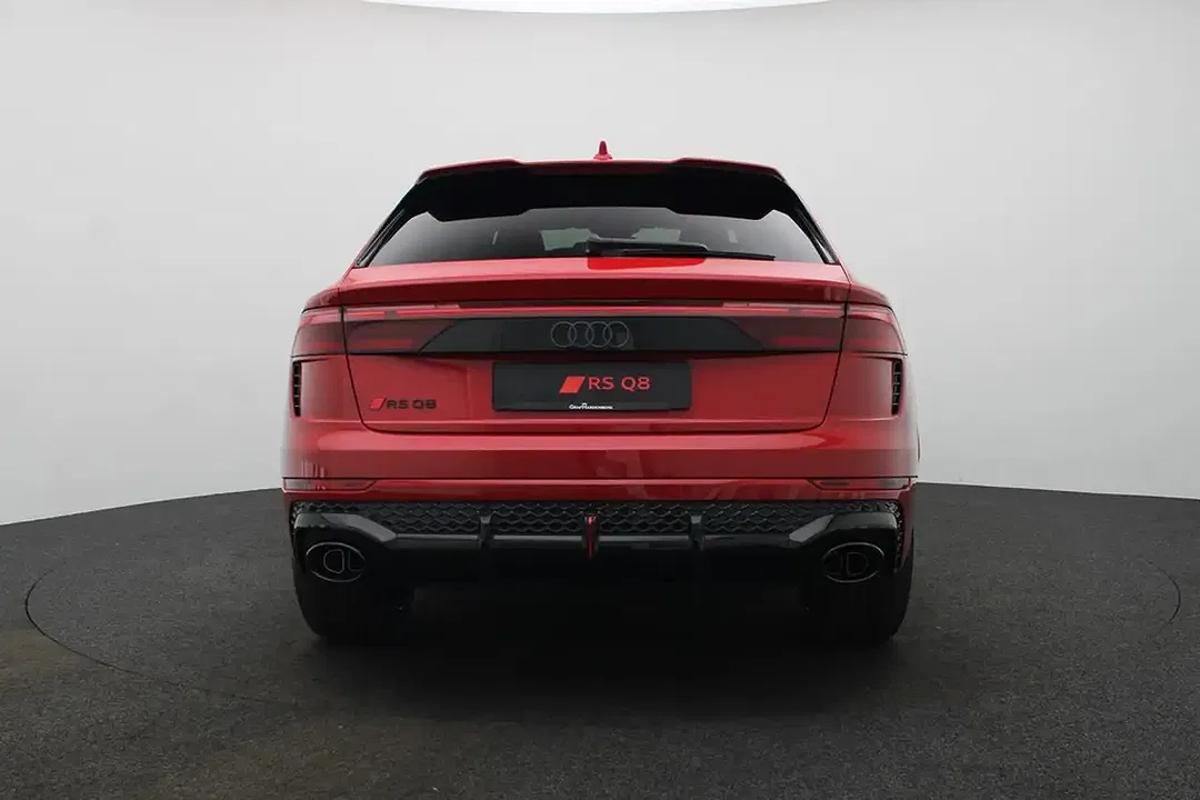 Audi RS Q8 - Thumbnail 4