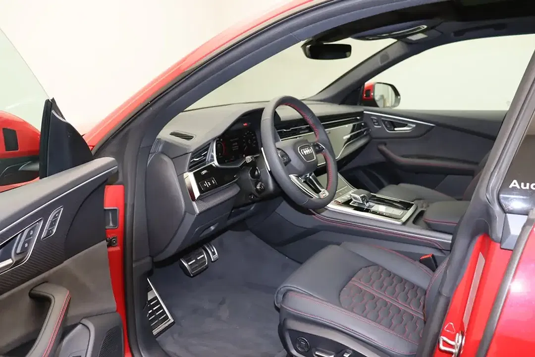 Audi RS Q8 - Thumbnail 8